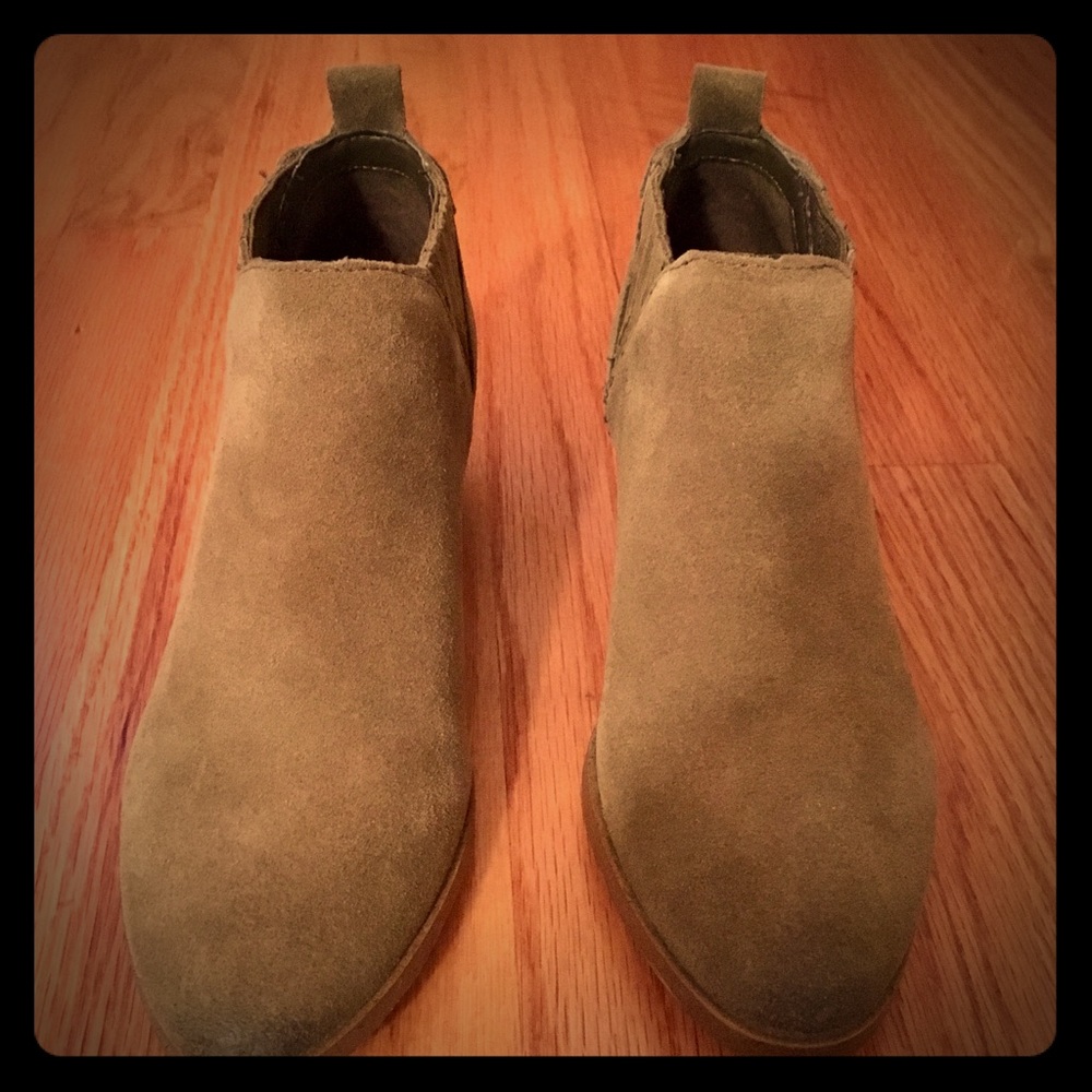 Marc Fisher Suede ankle booties